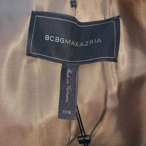 Super cute bcbg jacket🤎 new with tags